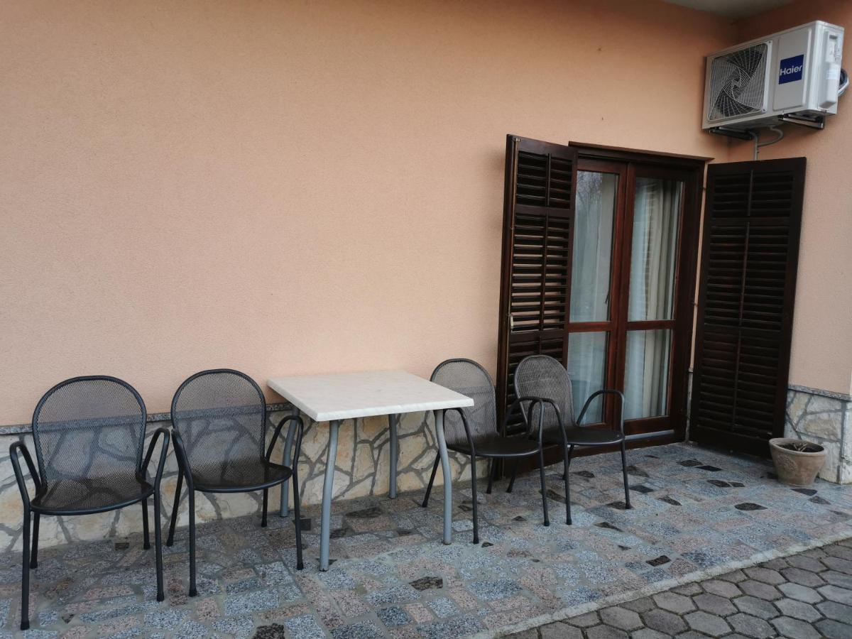 Apartman Martina Apartment Krsan Luaran gambar