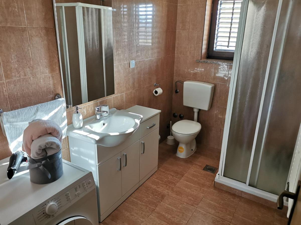 Apartman Martina Apartment Krsan Luaran gambar